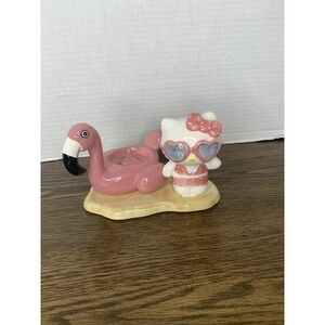 Blue Sky x Hello Kitty Pink Flamingo Summer Beach Light Candle HolderValentine's